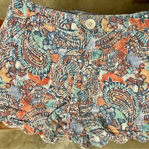 Scalloped shorts for girls (Crown & Ivy), size 10